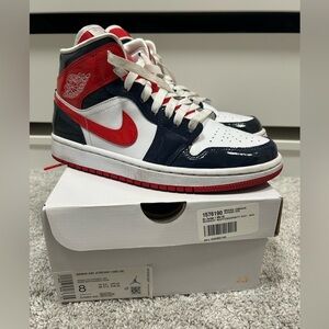 Women’s Nike Air Jordan 1 Mid size 8. Navy/University Red patent leather